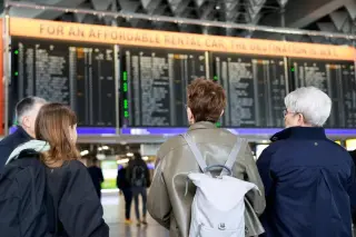 EU Bans Parental Seat Fees in New Passenger Rights Reform