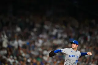 Royals Turn to Kolek After Ragans Lands on IL With Elbow Impingement