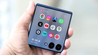 Galaxy Z Flip 8 could bring foldable-level continuity to its cover screen