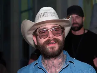 Post Malone’s 20-Carat Engagement Ring Revealed by Jewelers