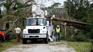 Hurricane Isaias Kills Four on Gulf Coast, Leaves 400,000 Without Power