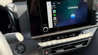 CarPlay AI duel: ChatGPT edges out Perplexity for in-car chats