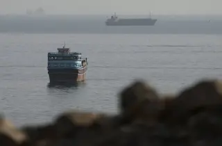 Oil nudges higher on Iran's conditions for Hormuz reopening
