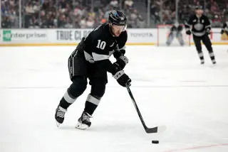 Final Home-Game Showdown: Kings Host Oilers in Playoff Push
