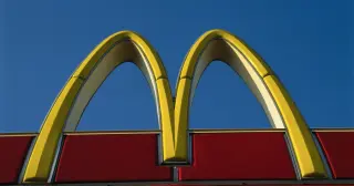 McDonald's Expands Beverages With Refresher and Crafted Soda Launch in May