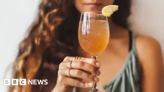 Kombucha: real health benefits or marketing hype?