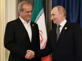 Russia Accused of Aiding Iran in CIA Targeting in the Gulf