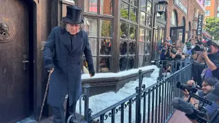 Johnny Depp Drops Dickensian Surprise at Comic-Con, Unveils Comeback Trailer