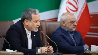 Iran says no direct talks with U.S. to reopen Hormuz; mediation via Oman with conditions