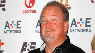 Note linked to cyberbullying sparks police probe into Storage Wars star's death