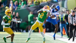Oregon's Week 1 Snap Counts Reveal Early Depth-Chart Winners