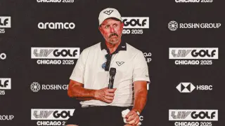 Mickelson Revealed as LIV Golf's Hidden Shareholder in Bankruptcy Filing