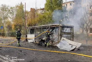 Kramatorsk Bus Strike Kills 30 as Ukraine Escalates Long-Range Strikes on Russian Infrastructure