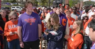 Blake Miller’s Lions Draft Moment Sparks Family Celebration on Video
