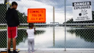 Plan to drain and deep-clean the Reflecting Pool gains momentum with new bids