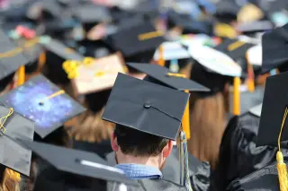 Autopay boosts student-loan discounts to 1%, expanding borrower savings