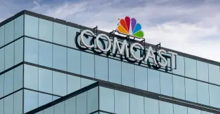 Comcast to Spin NBCUniversal into Standalone Firms