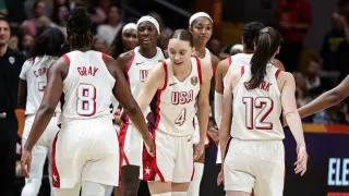 USA women roll into World Cup semis with record 108-56 win over Hungary