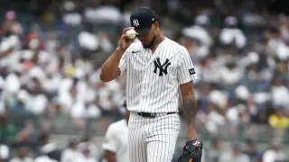 Yankees ship Doval to Pirates, clearing bullpen headache before deadline