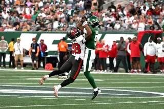 Jets preseason opener: Wilson shines as depth battles begin vs. Buccaneers