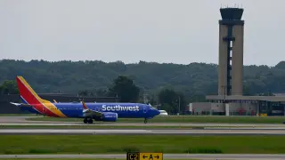 ICE detains Southwest Airlines flight attendant at Nashville airport over visa overstay