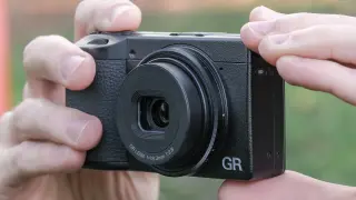 Compact cameras return: fixed-lens shooters spark a surprising revival in 2025