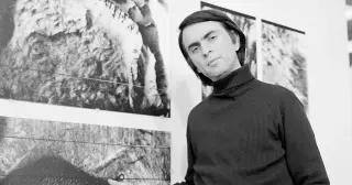 Harvard's tenure snub helped launch Sagan's Cornell legacy