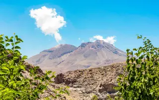 Ancient Taftan Volcano Signals a Quiet Wake-Up with Satellite-Detected Uplift