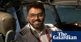 Flydubai captain recounts blocking axe blows as co-pilot attempted to crash plane into Tel Aviv