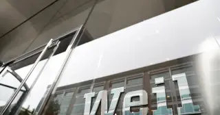 Weil Gotshal Weighs Wind-Down After Succession Collapse