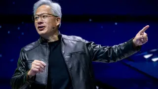 Huang Calls AI Distillation 'Competition,' Defying White House 'Theft' Accusations Amid US-China Summit