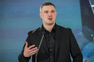 Ukraine’s Drone Program Architect Calls for Wartime Elections, Testing Zelensky’s Authority