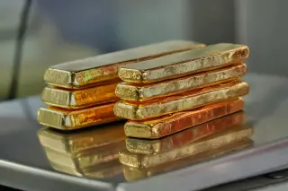 Metals Retreat: Gold and Silver Sink to Two-Month Lows