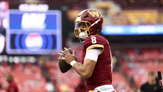 Commanders' QB Crisis Deepens as Mariota Suffers MCL Sprain in London Loss
