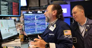 Tech Rally Propels Markets as Oil Slides and Yields Fall
