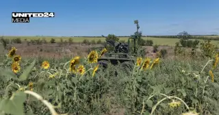 Ukraine's 'Griffin' Tactic: Air-Dropped Robots Hunt Russian Rear Areas