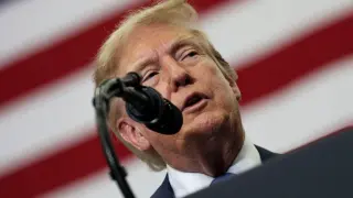 Trump expands voluntary drug-price deals with nine more manufacturers