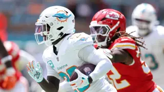 Achane's Season Likely Ended by Facemask Tackle in Chiefs Loss