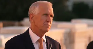 Tillis Warns of 'Dictator King' Risk as He Exits Senate Amid Trump Feud