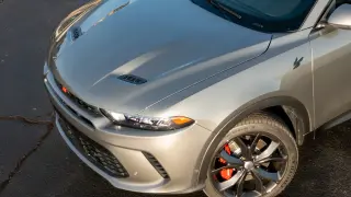 Dodge Bets on a GLH-Branded Hornet Crossover With Turbocharged Bite