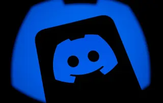Discord's Age-Verification Gaps Exposed in Dad's Nightmarish Hack Rescue