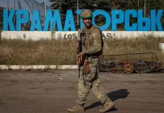 Kramatorsk Bus Strike Kills 30 as Russia Targets Ukraine’s Transport Infrastructure