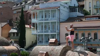 Russian Fears of Draft Drive Rent Spikes in Georgia, Armenia, and Belarus