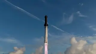 SpaceX Completes First Starship Orbital Flight, Deploys 26 Starlink Satellites