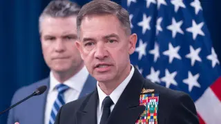 Centcom Chief Visits USS Lincoln as Ship Conditions Spark Scrutiny
