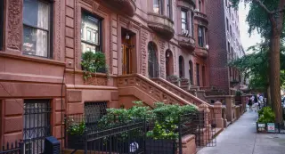 Mamdani Pied-à-Terre Tax Rollout Sparks Eligibility Confusion