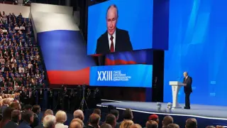 Putin aligns with United Russia as war fatigue deepens
