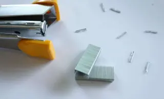 Desk Staples Reveal Reversible, Shape-Shifting Material Behavior