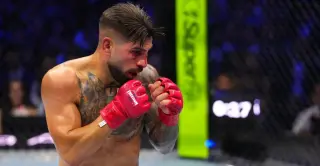 Topuria Cleared to Return After Brutal Gaethje Fight, Teasing Rematch