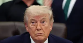 Poll Plunge Deepens: CNN Data Guru Signals Trump’s Popularity Freefall